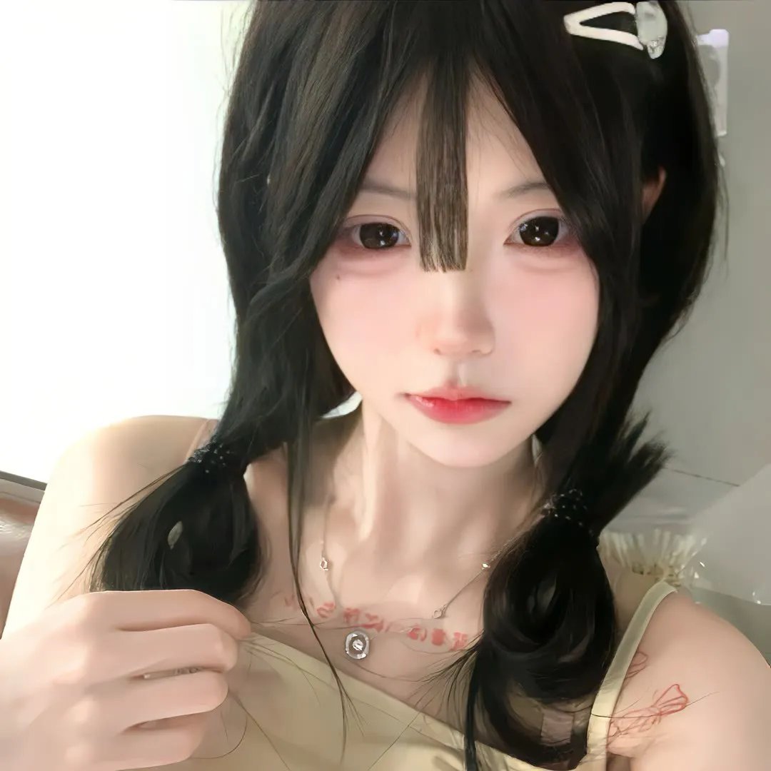 蓝色电影海报
